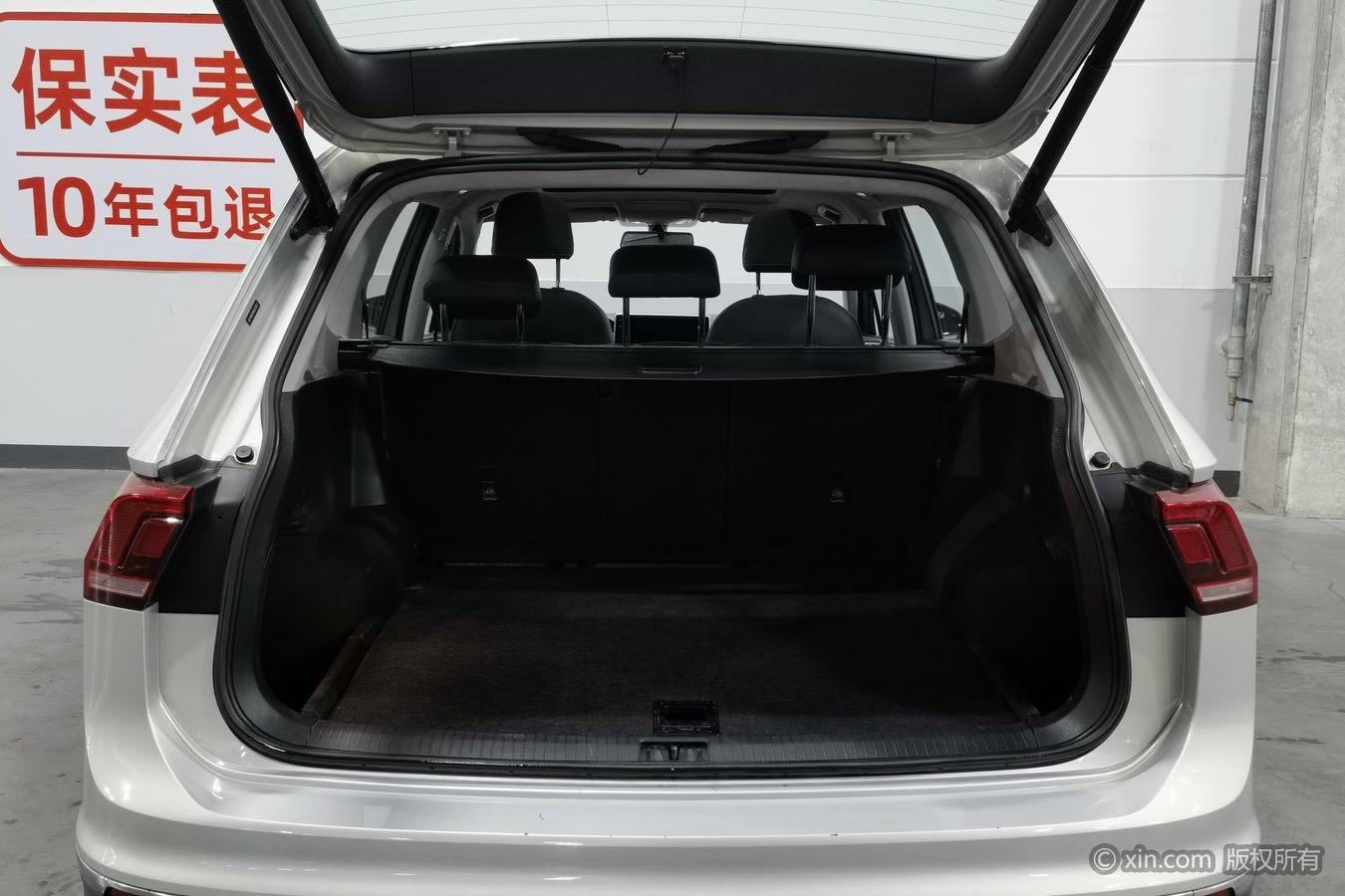 Volkswagen Tiguan L 2021 Шампань из Китая
