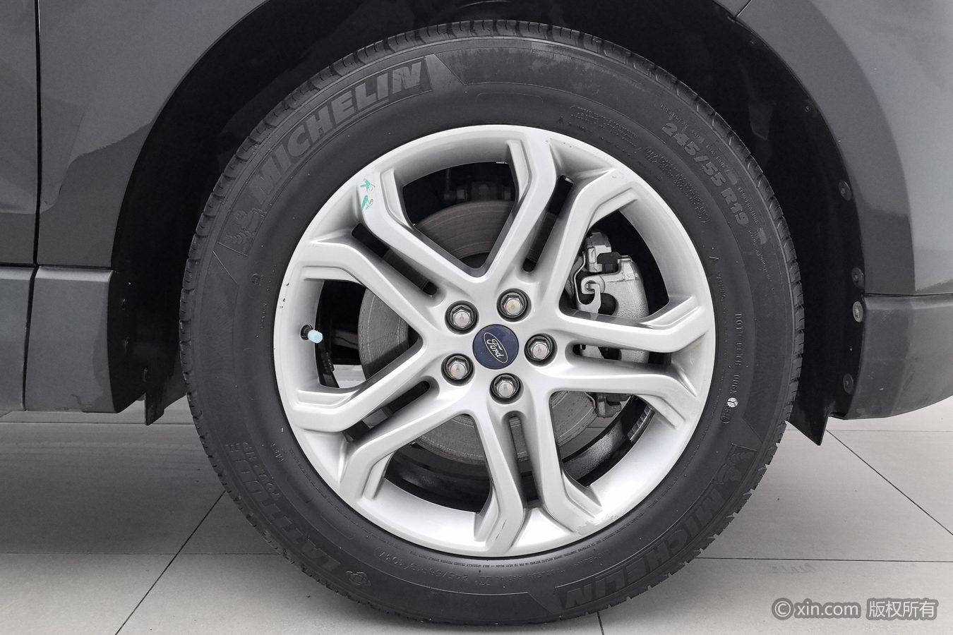 Ford Edge 2018 EcoBoost 245 7 мест V