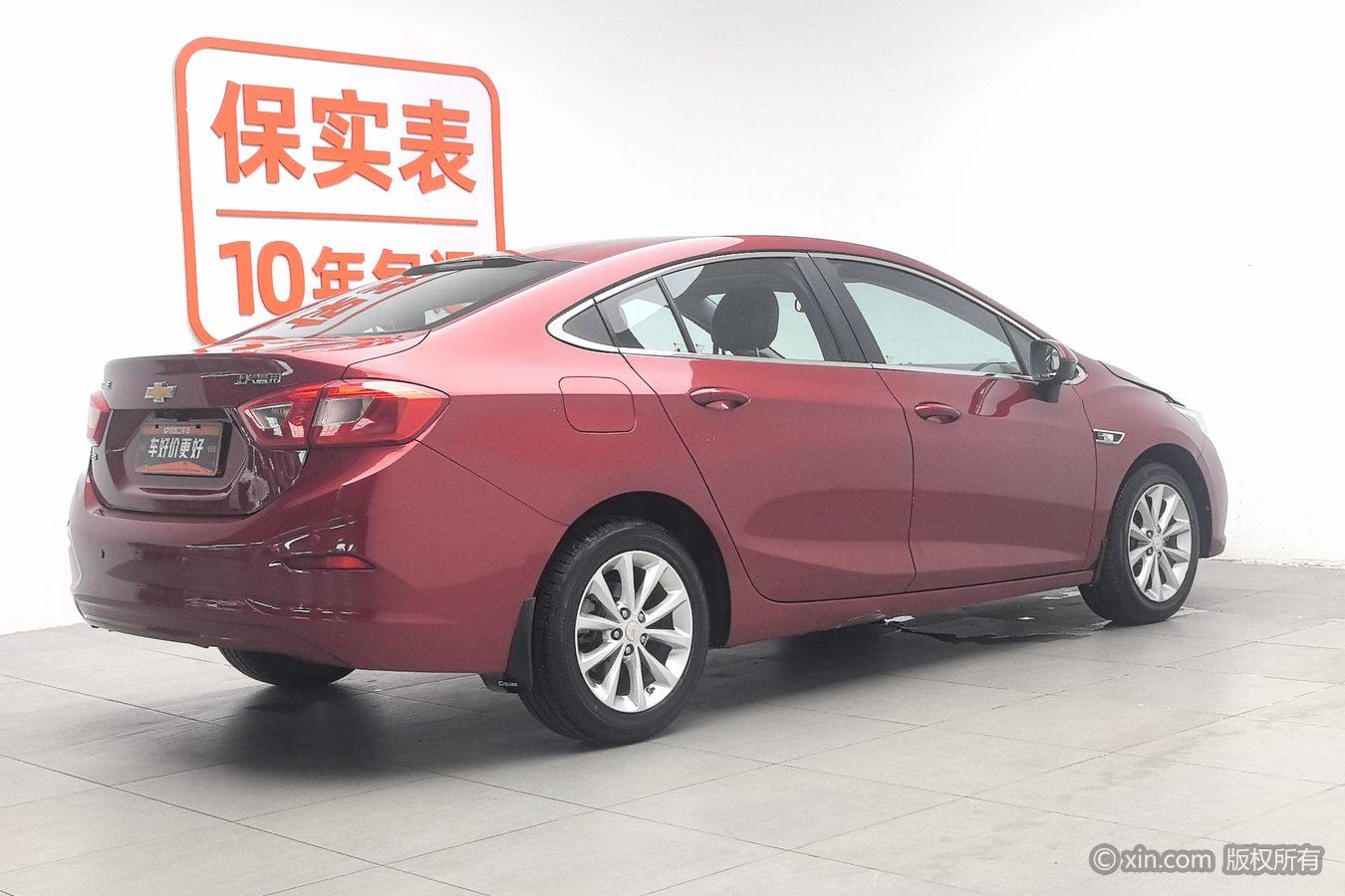 Chevrolet Cruze 2018 320 AT
