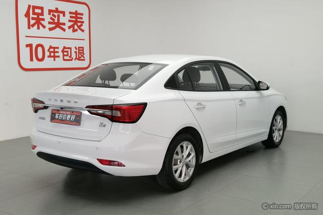 Roewe i5 2020 1.5 L MT 4 G — фото 4