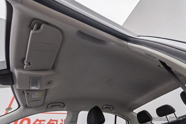 Roewe i5 2020 1.5 L MT 4 G — фото 20