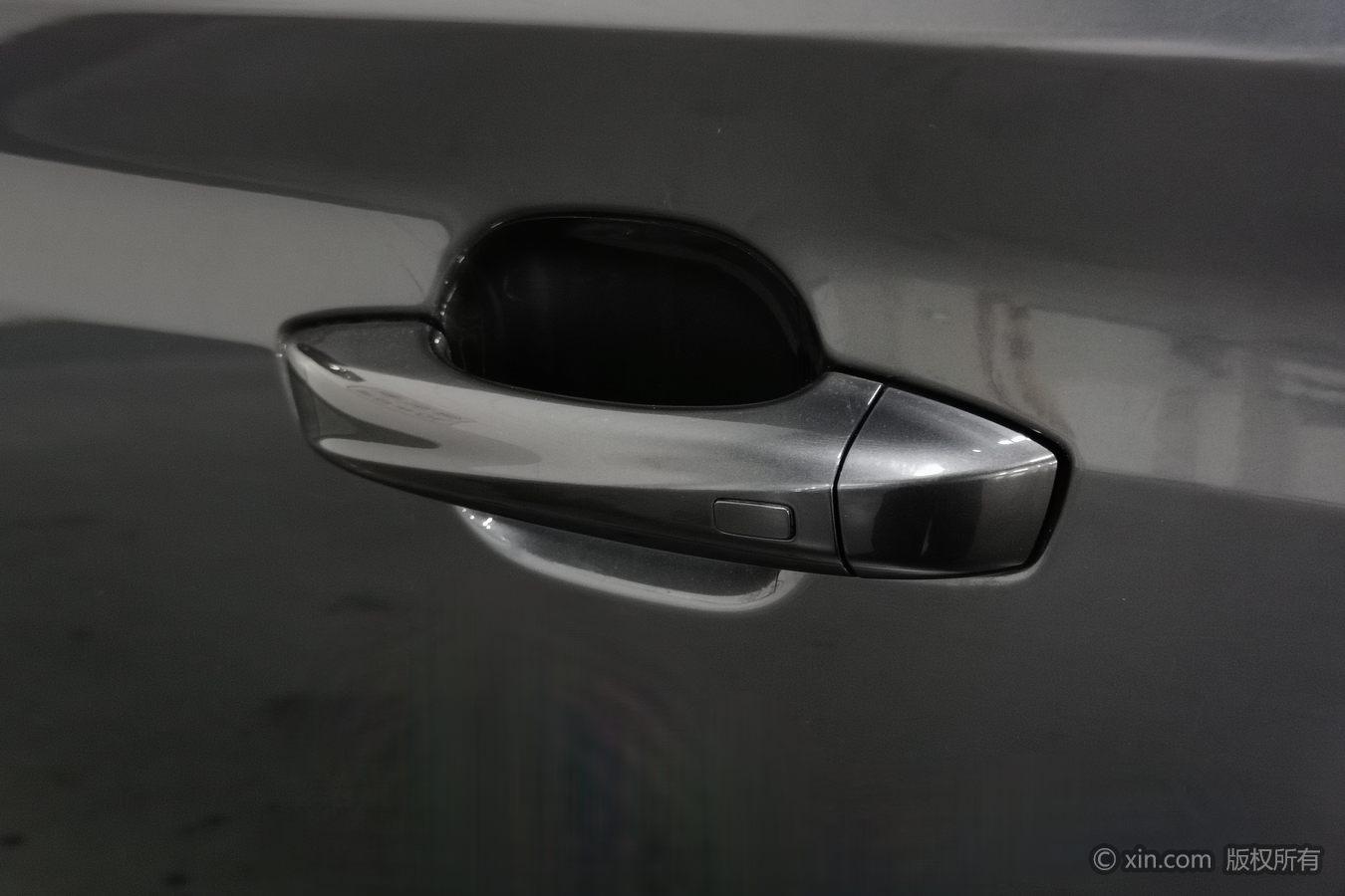 Roewe RX5 2021 PLUS 330TGI AT