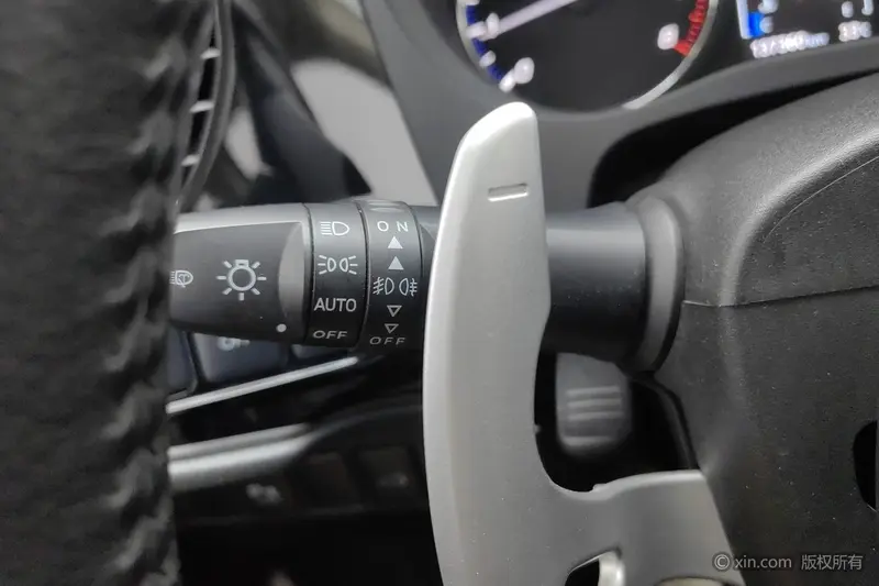 Mitsubishi Outlander — фото 12