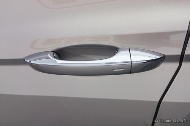 Volkswagen Bora id 4273932 из Китая 22