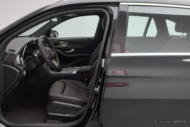Mercedes-Benz GLC 2022 GLC 300 L 4 MATIC — фото 17