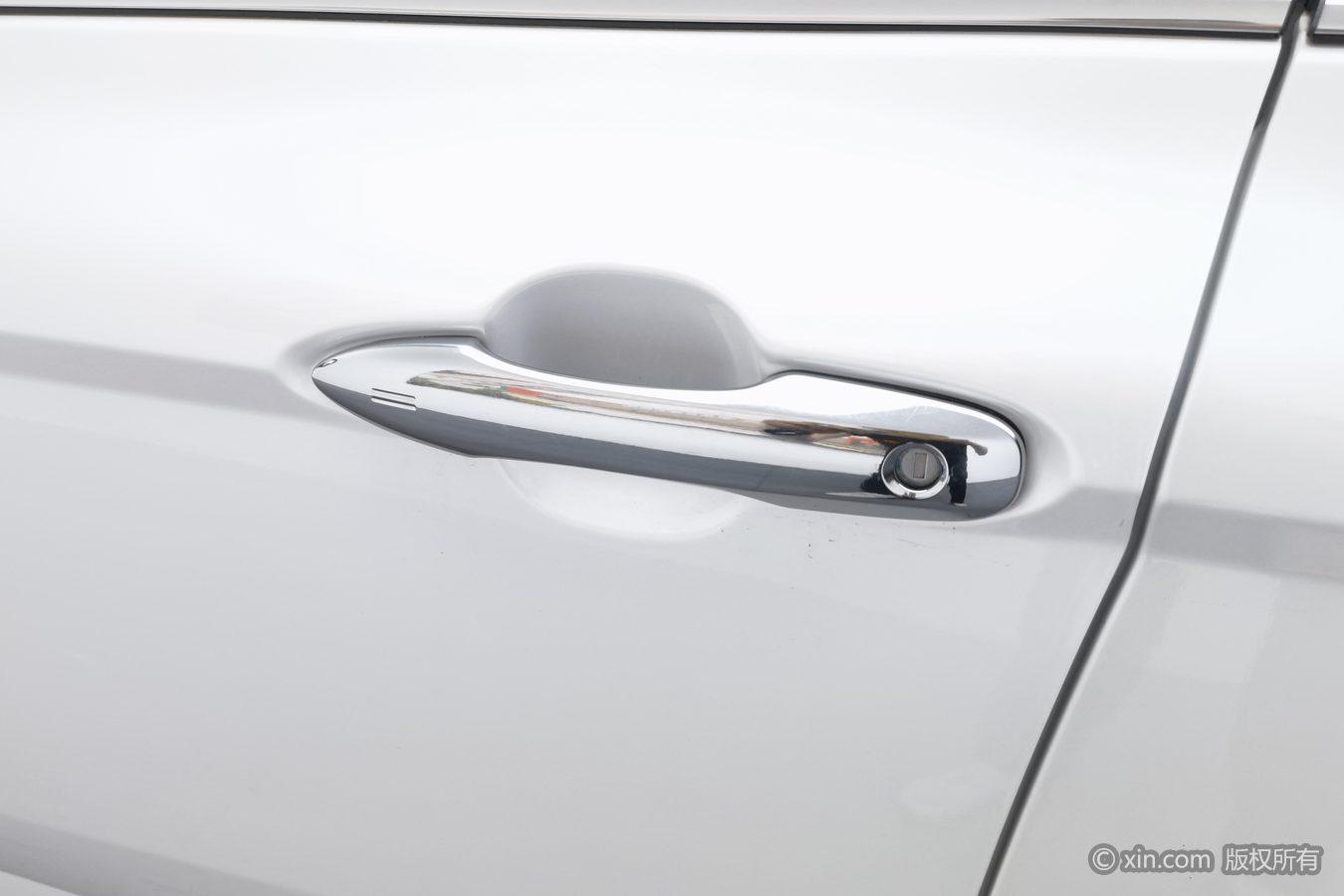 Toyota Camry 2019 2.5G Luxury
