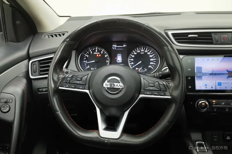 Nissan Qashqai — фото 9