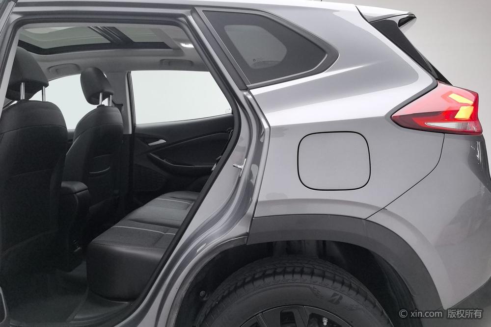 Chevrolet Tracker, фото 19