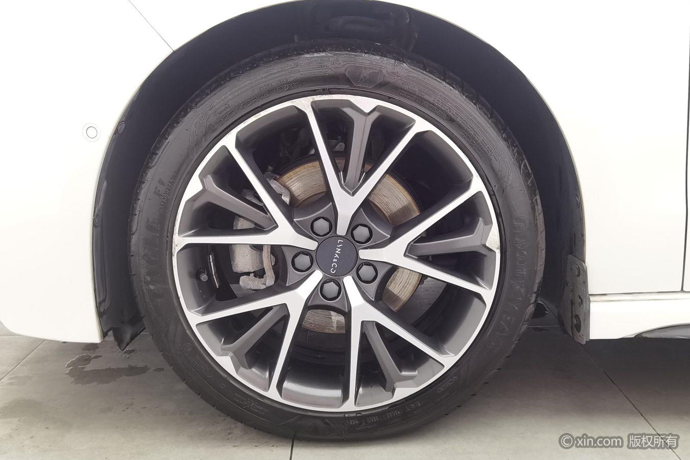 Lynk & Co 03 2019 2.0TD AT Pro