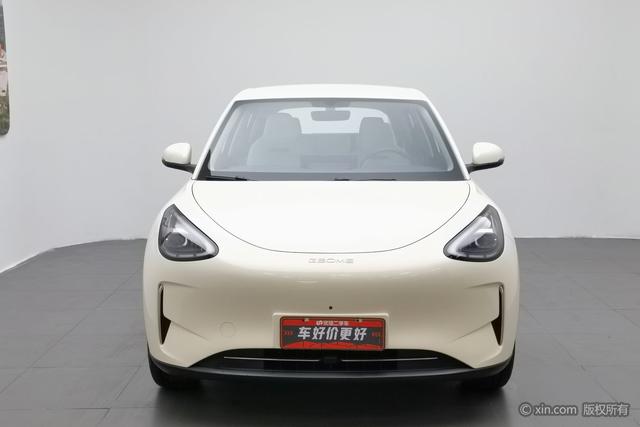 Geely Galaxy Xingyuan 2025 UP 410km — фото 2