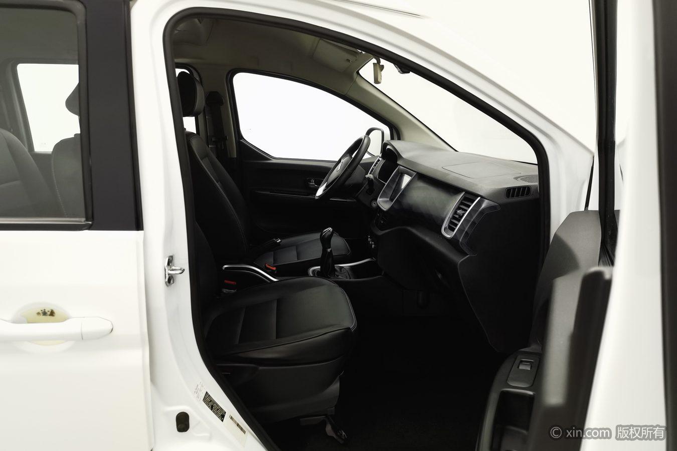SRM jin hai shi M 2023 1.5L 5 seats lv xing shi zhong yang Климатическая система