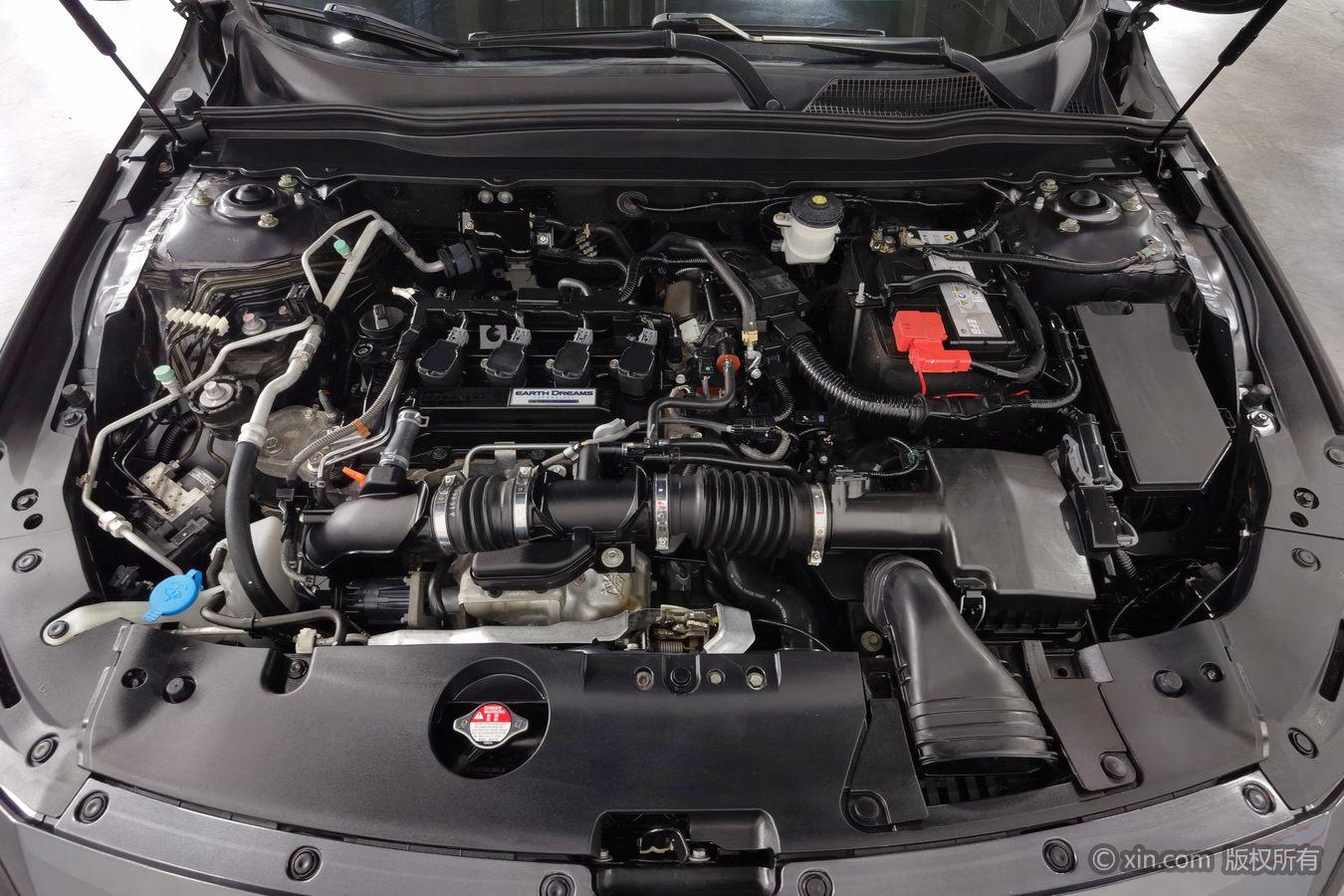 Honda Accord 2018 260TURBO Luxury VI