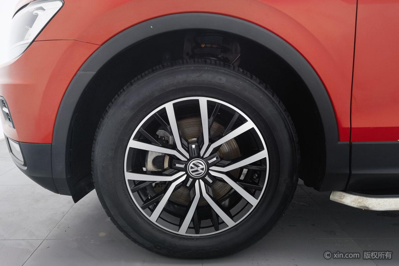 Volkswagen Tiguan L L 2017 330TSI AT Luxury