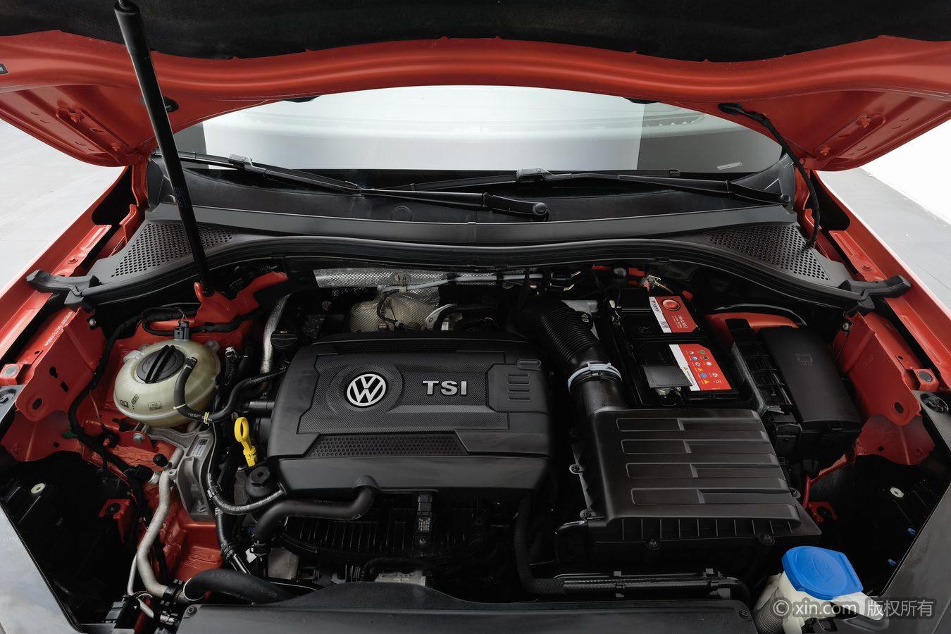 Volkswagen Tiguan L L 2017 330TSI AT Luxury
