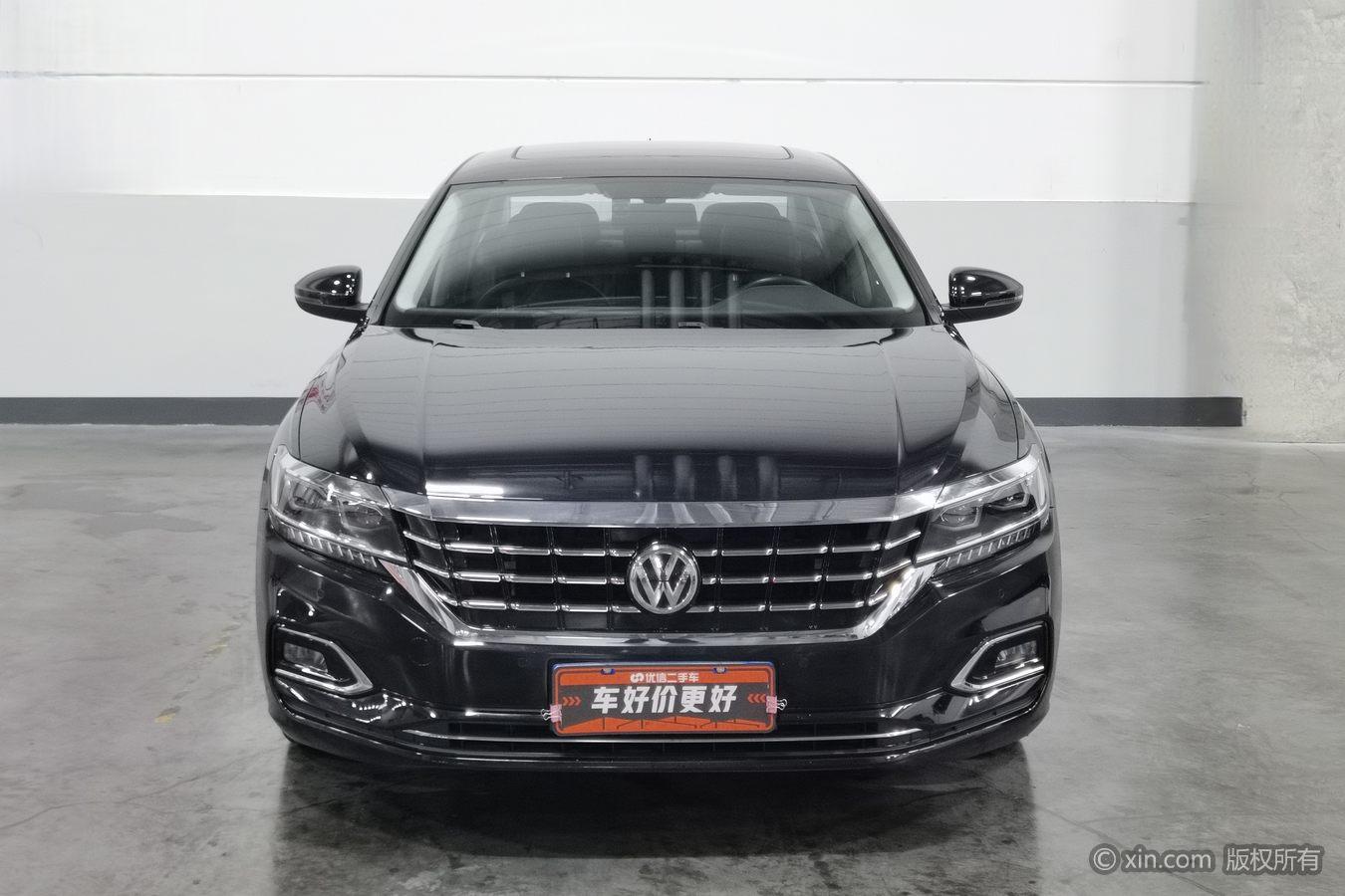 Volkswagen Passat 2019 330TSI Luxury VI