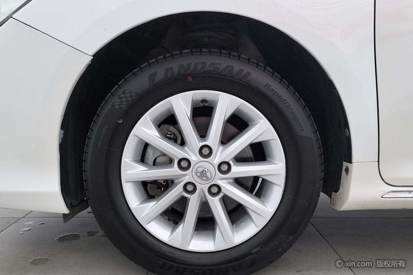 Toyota Camry 2012 2.5HG Luxury