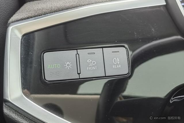 Audi Q3 2019 40 TFSI — фото 16