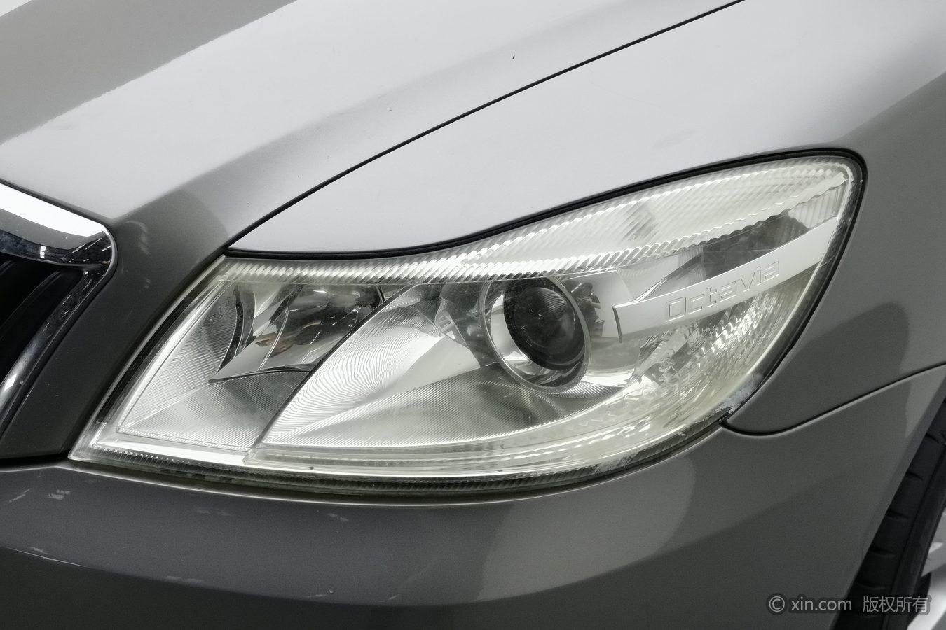 Skoda Octavia 2014 1.6L AT