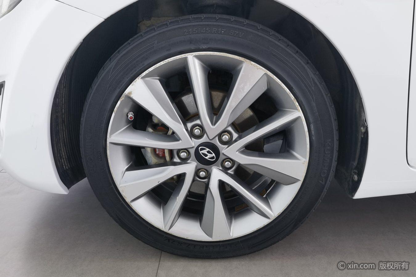 Hyundai Elantra 2015 1.6L AT Lead