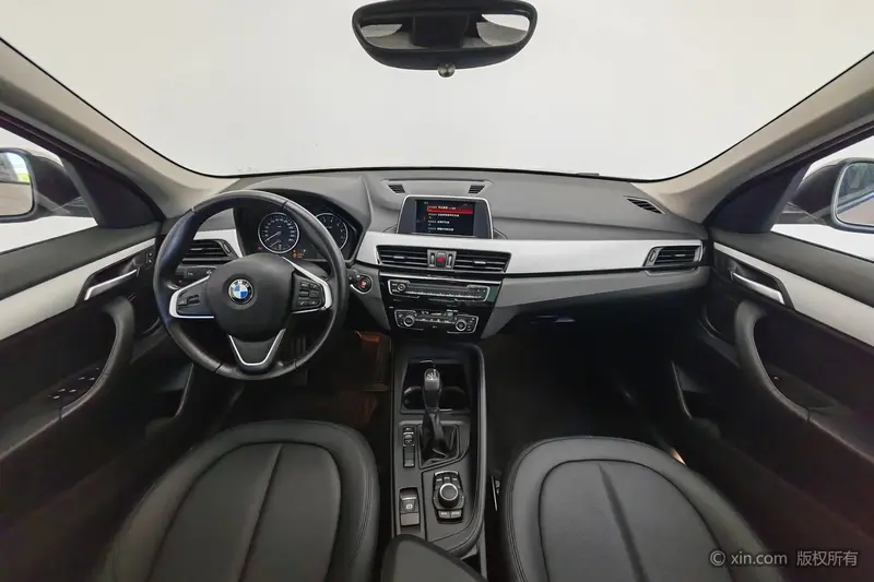 BMW X 1 s Drive 18 Li — фото 8