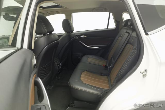 BYD Song DM id 3775613 из Китая 10