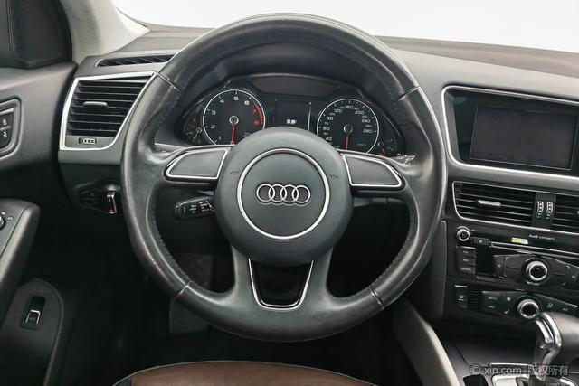 Audi Q5 2017 40 TFSI — фото 14