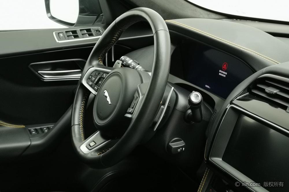 Jaguar F-PACE, фото 16