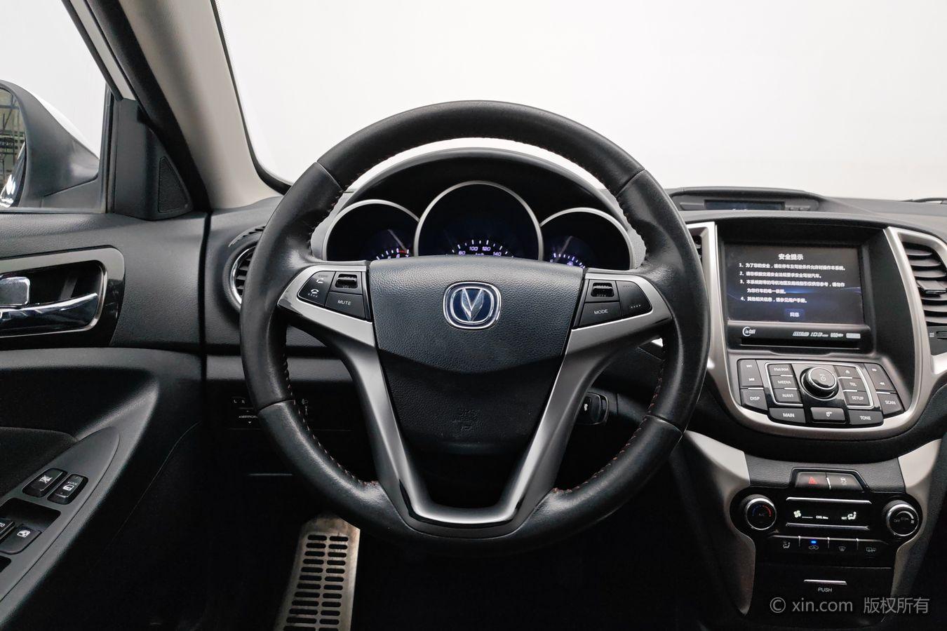Changan Eado XT 2015 1.6L МКПП jun ku xing guo V