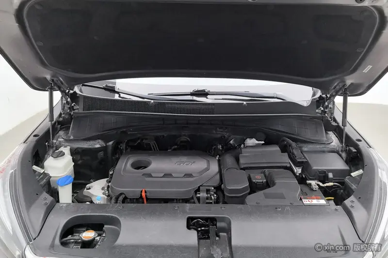 Kia Sorento — фото 6
