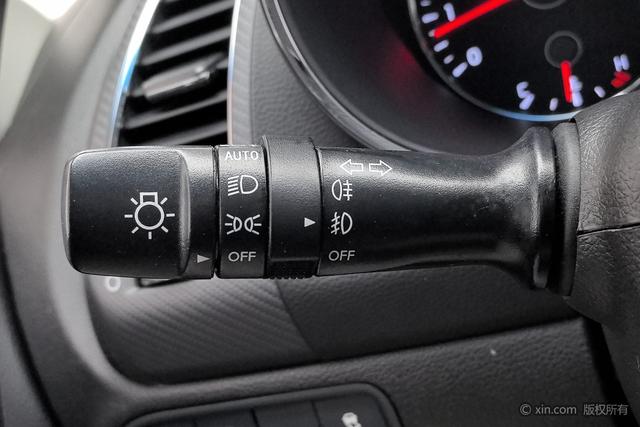 Kia K3 2017 1.6 L AT 15 GLS — фото 16