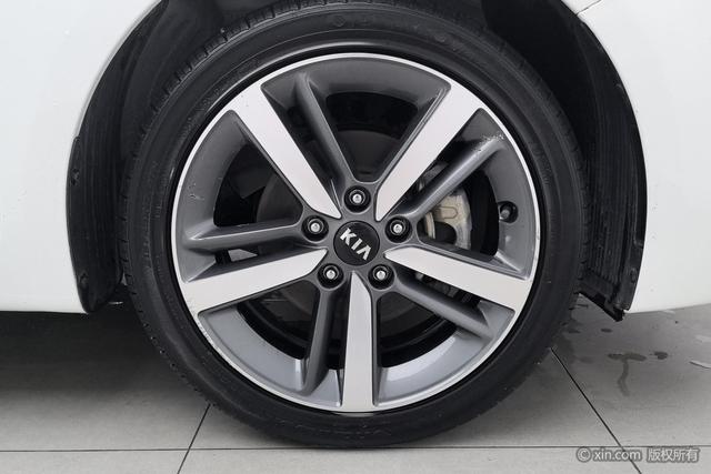 Kia K3 2017 1.6 L AT 15 GLS — фото 9
