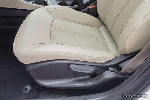 Buick Excelle GT 2016 15 N MTElite — фото 18