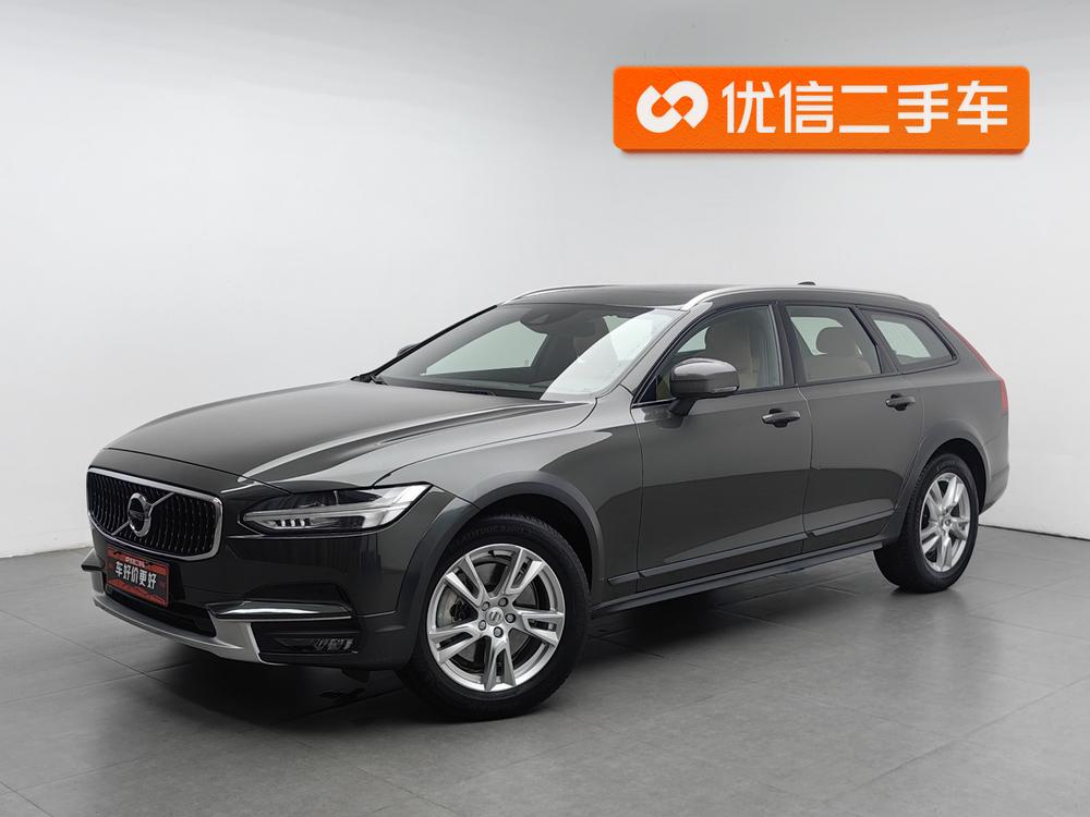 Volvo V90