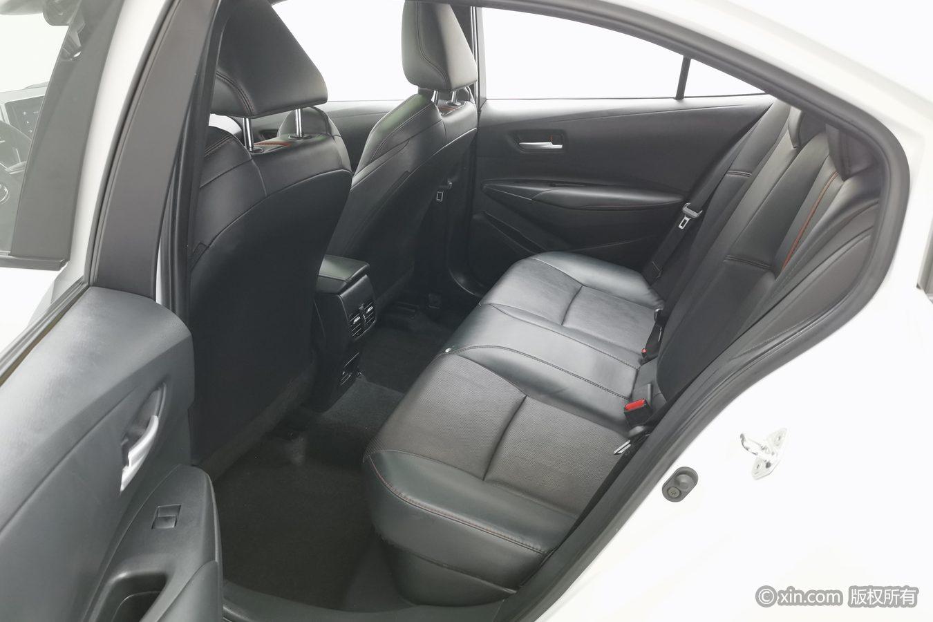 Toyota Lei Ling 2020 Белый из Китая