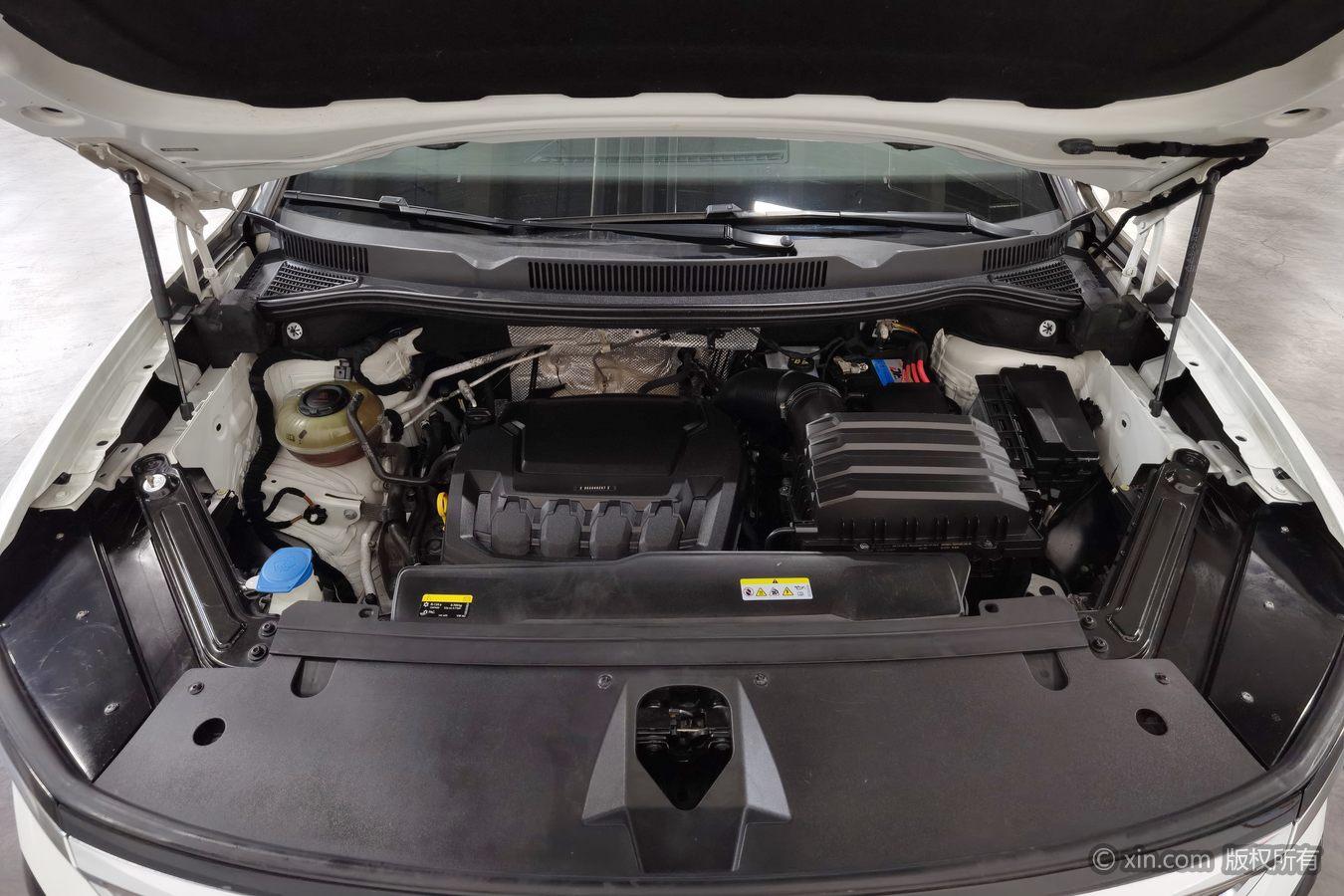 Volkswagen Viloran 2021 380TSI R-Line