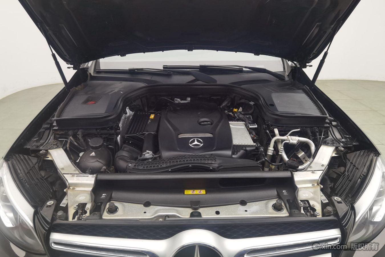 Mercedes-Benz GLC 2018 GLC 300 4MATIC