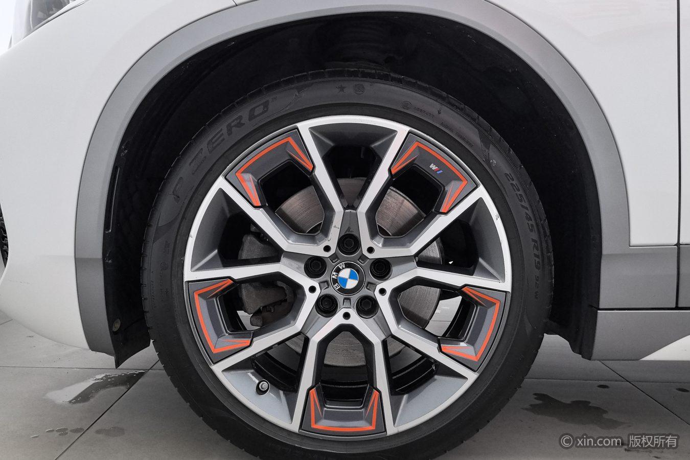 BMW X2 2021 sDrive25i