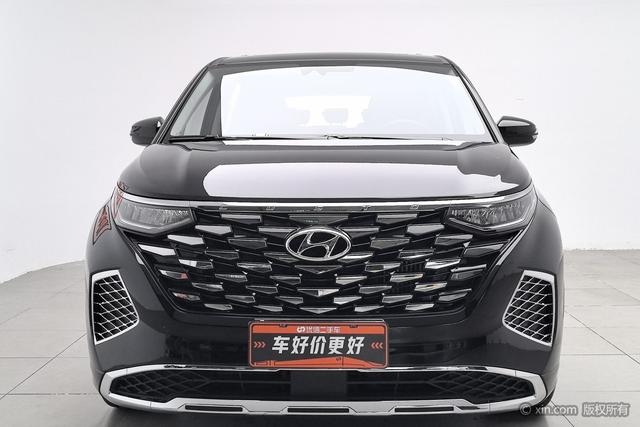 Hyundai Custin 2024 270 TGDi LUX — фото 2