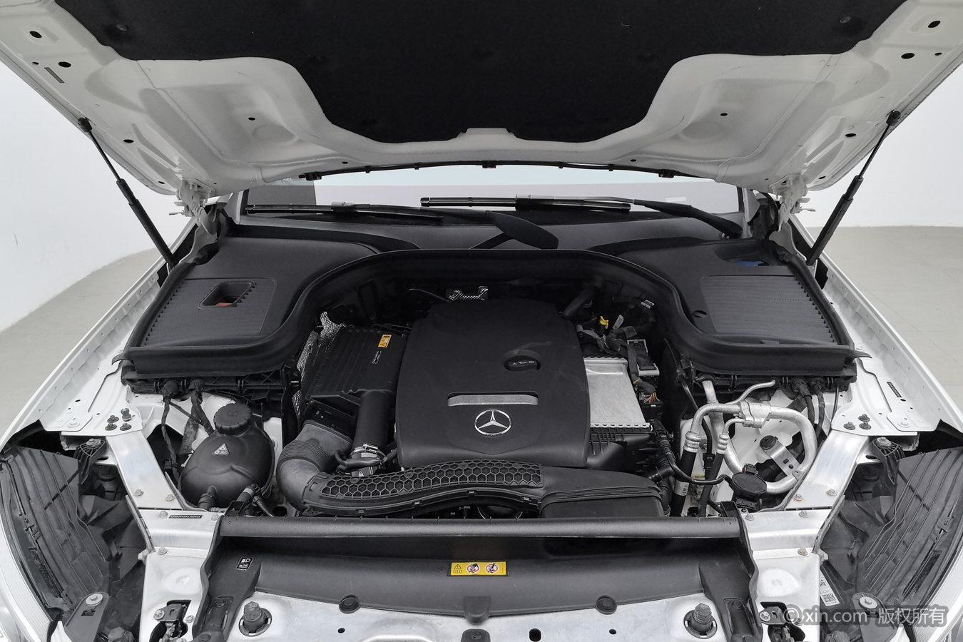 Mercedes-Benz GLC 2018 GLC 300 4MATIC