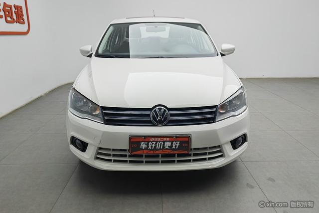 Volkswagen Jetta 2015 1.6 L MTComfort — фото 2
