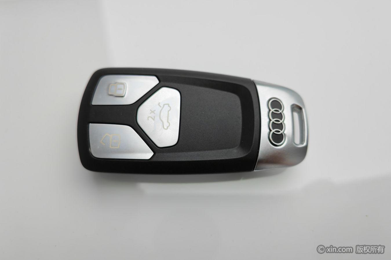 Audi A4L 2024 40 TFSI Luxury