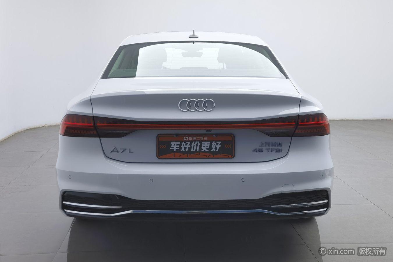 Audi A7L 2024 45 TFSI S-line