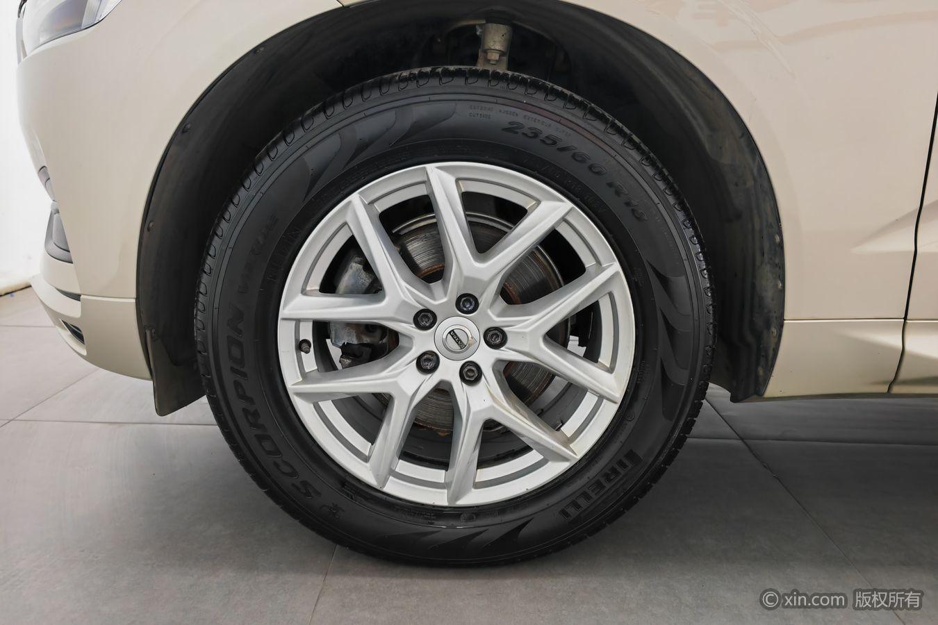 Volvo XC60 2018 T5