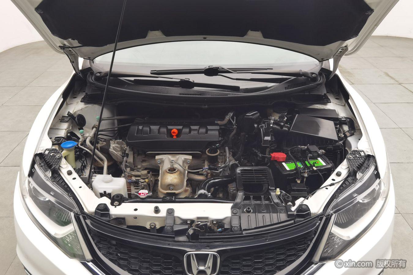 Honda Jade 2013 1.8L AT Comfort 5 мест