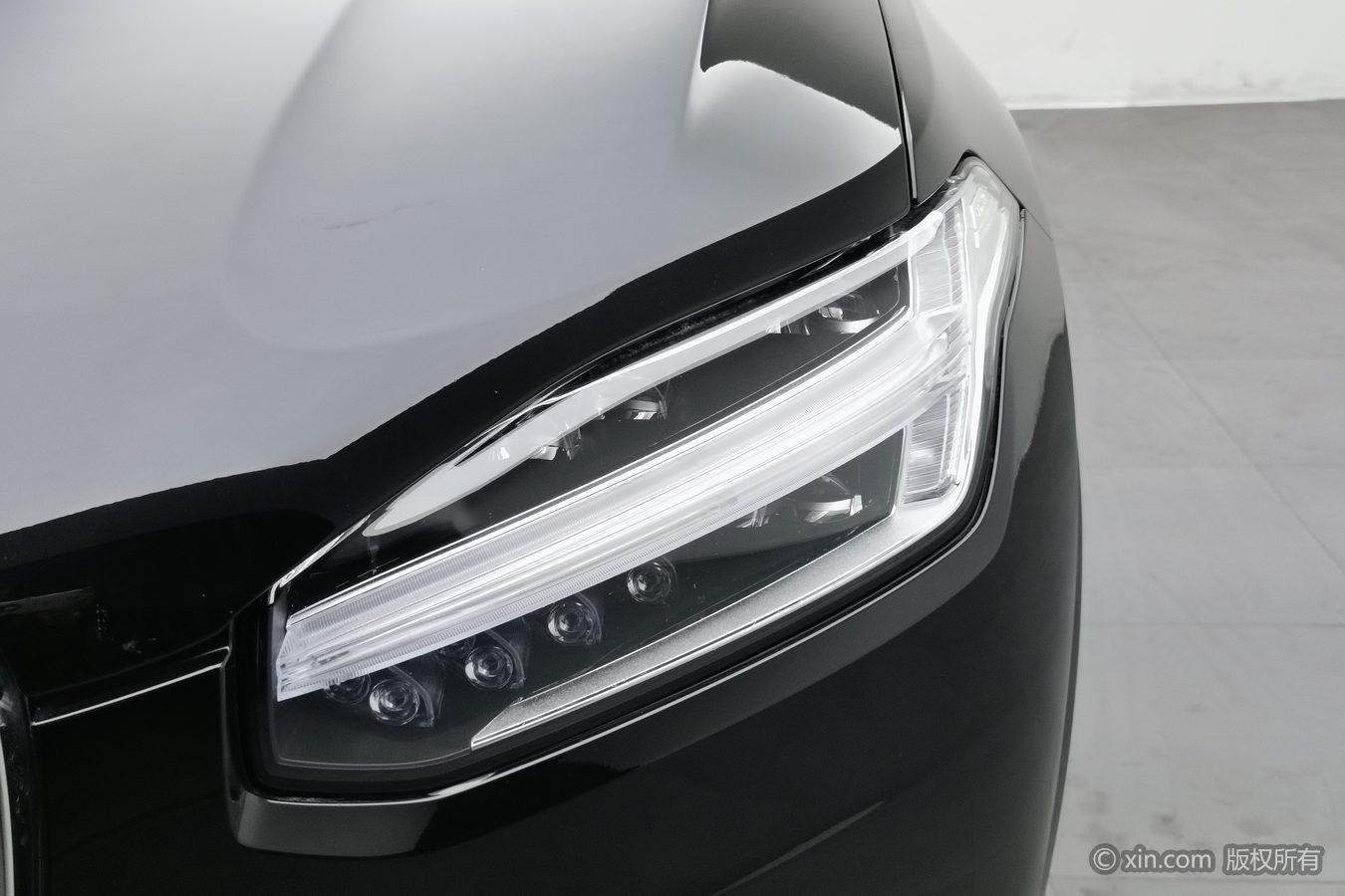 Volvo XC90 PHEV 2023 E T8 Luxury 7 мест