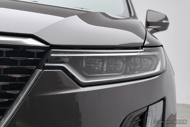 Cadillac XT6 2020 28 T 4 WDLuxury — фото 8