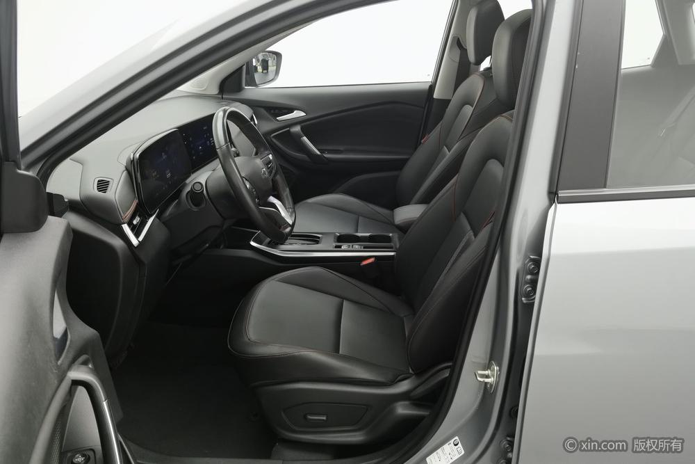 Chevrolet Tracker, фото 18
