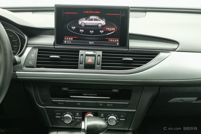 Audi A6L 2015 — фото 14
