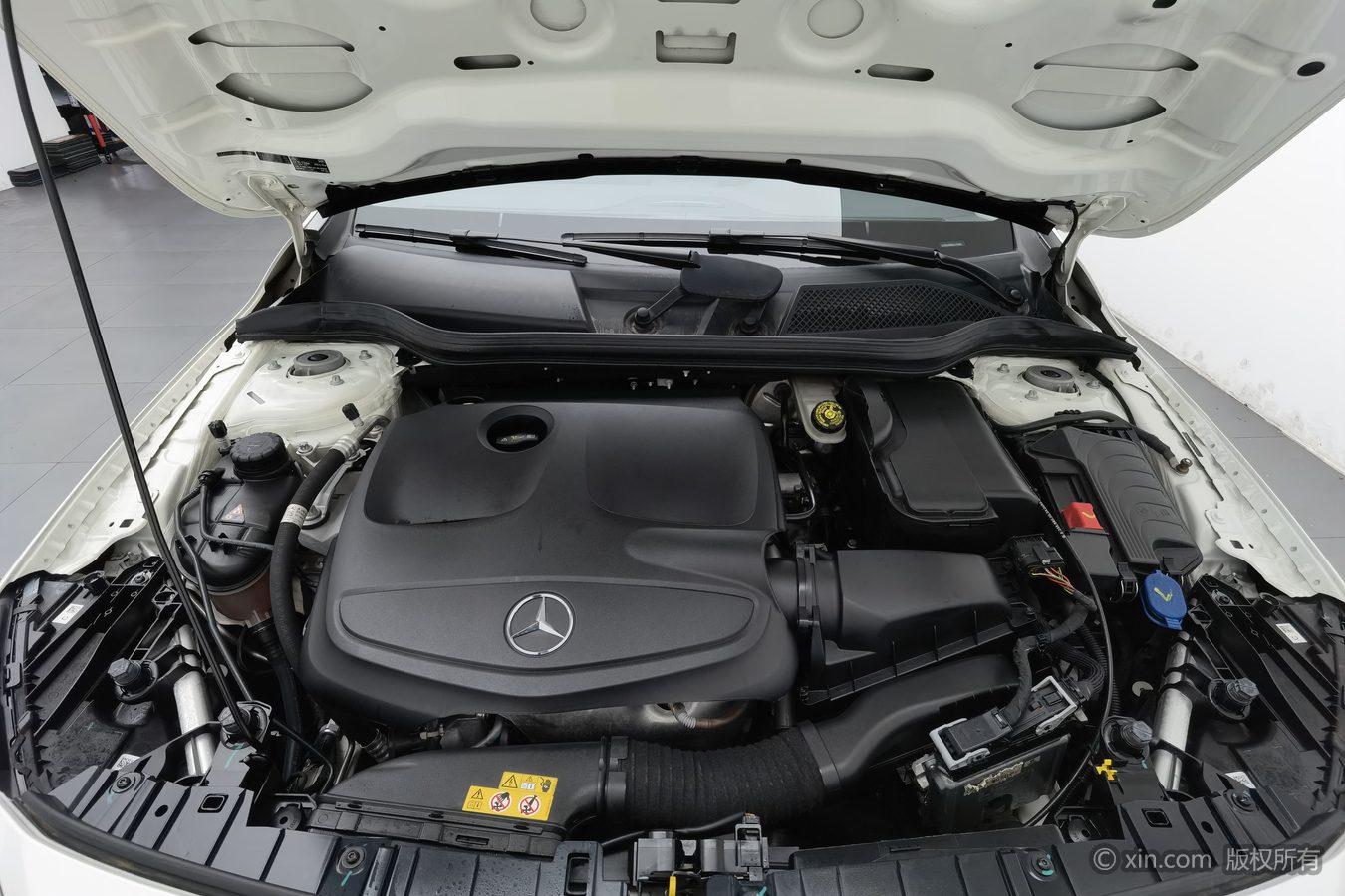 Mercedes-Benz GLA 2018 GLA 200 Fashion