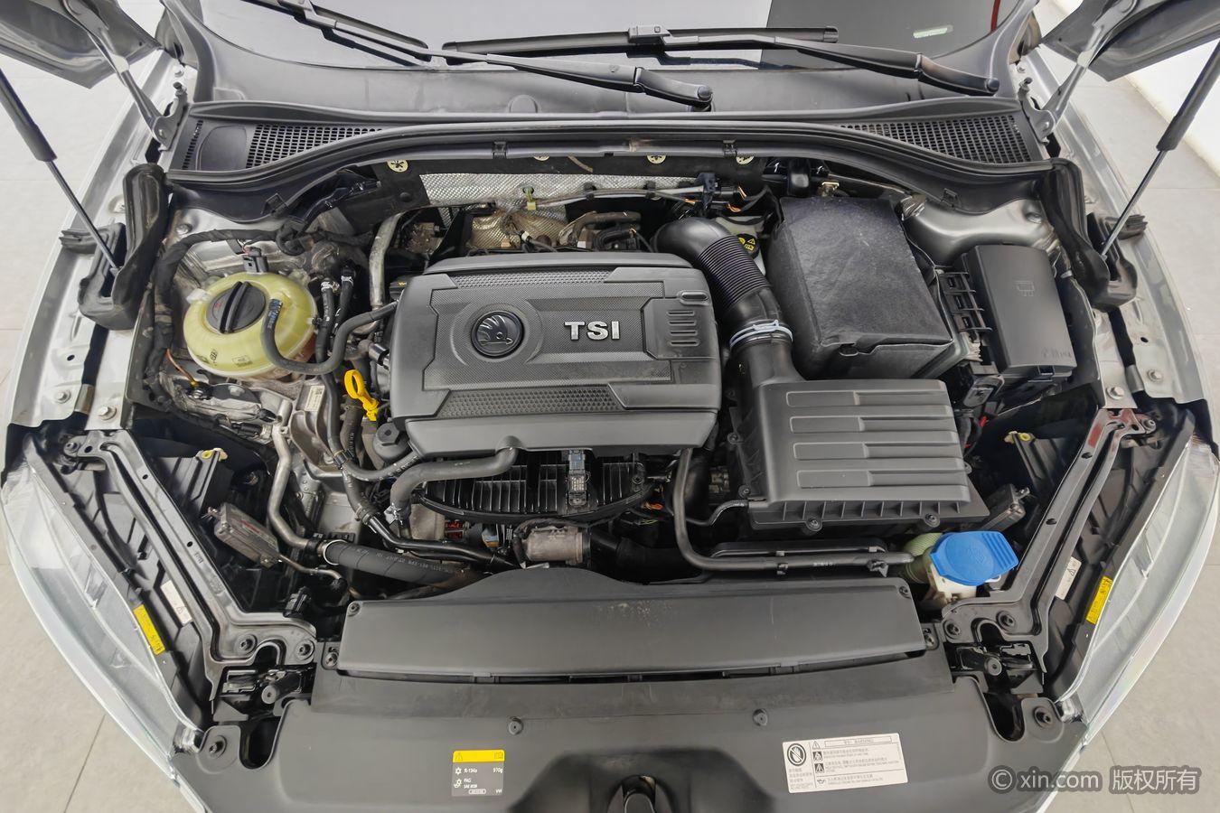 Skoda Superb 2016 TSI330 DSG